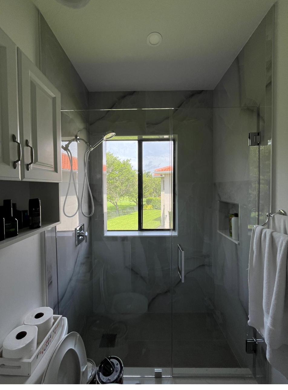 Fixtures and niche