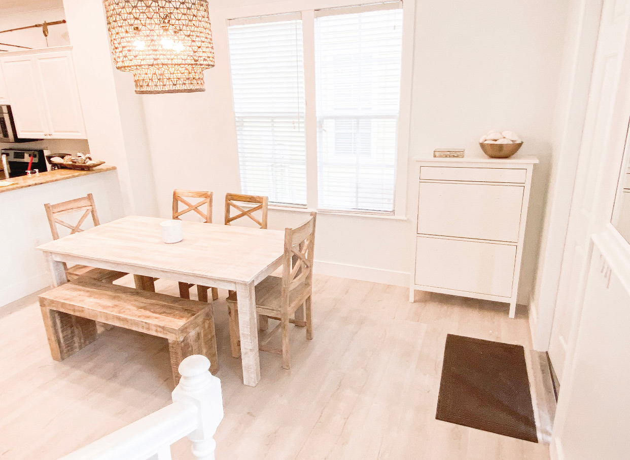 Flooring dining room